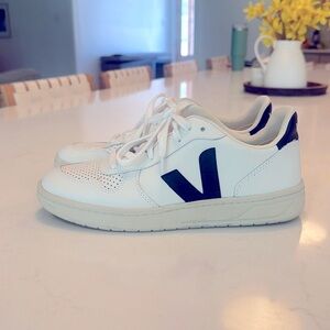 Veja sneakers Black and white
